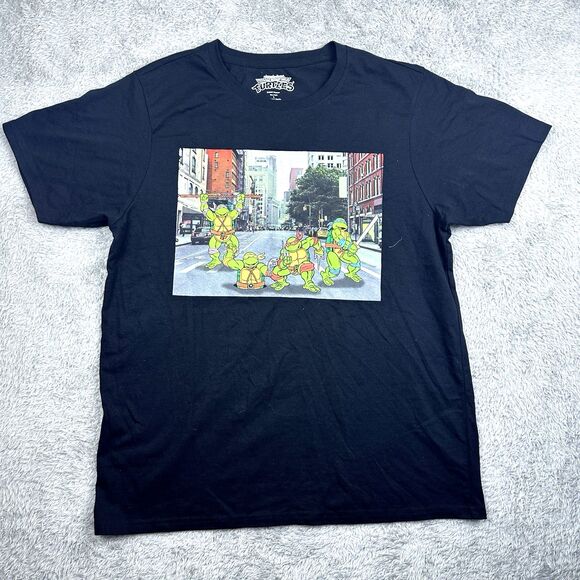 TMNT Men’s T-Shirt Size‎ L Teenage Mutant Ninja Turtles NYC Graphic Black 2023 - Picture 1 of 8